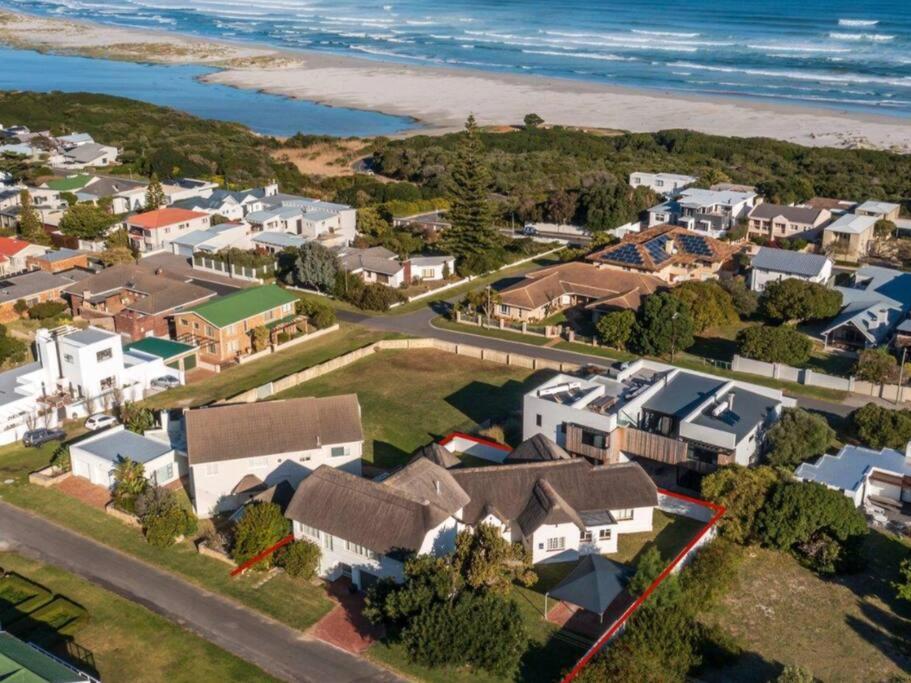 Lala Panzi House - Grotto Beach, Voelklip Vila Hermanus Exterior foto