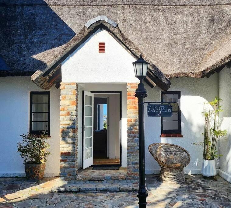 Lala Panzi House - Grotto Beach, Voelklip Vila Hermanus Exterior foto